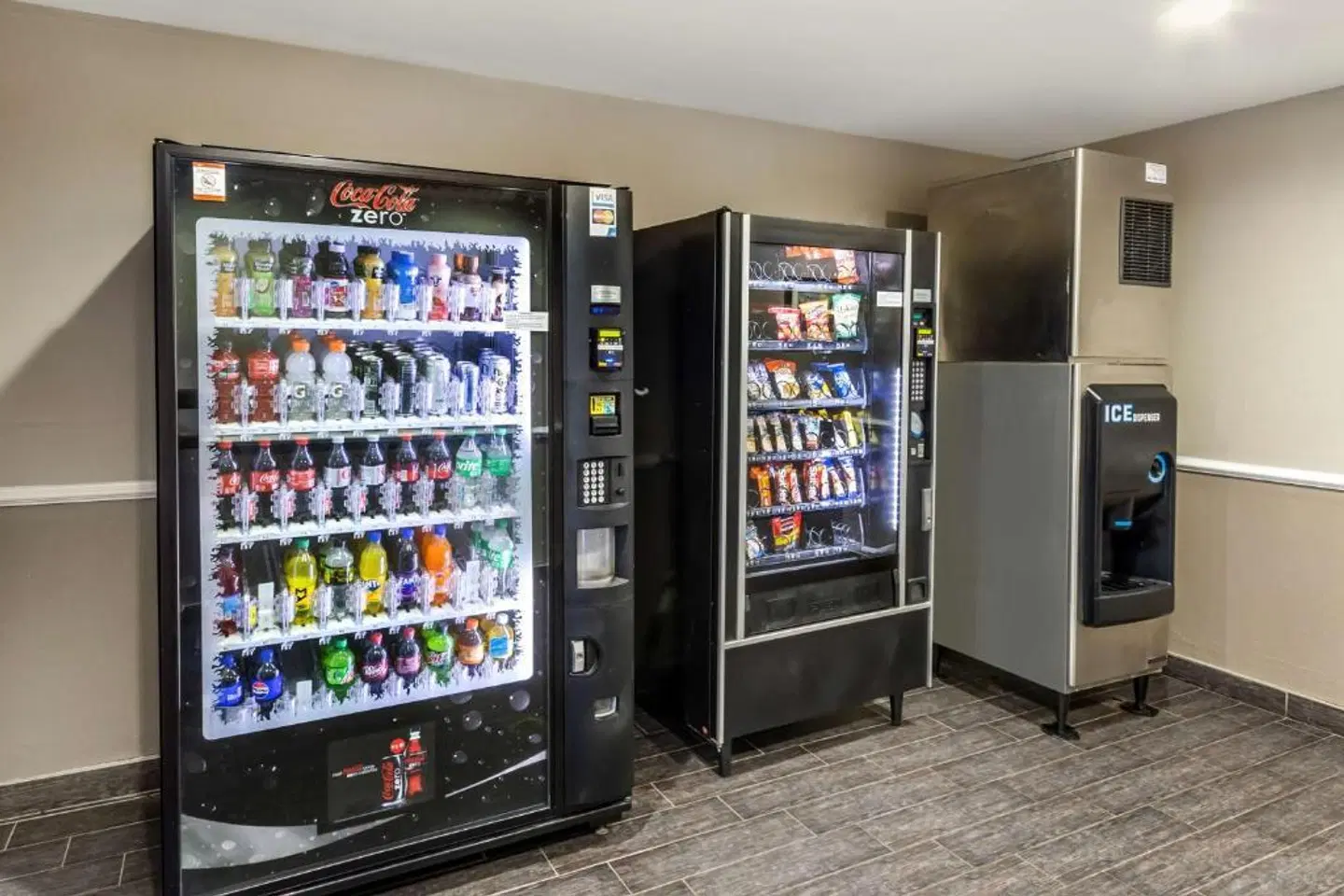 Best Western Plus Airport Inn & Suites - North Charleston Bar