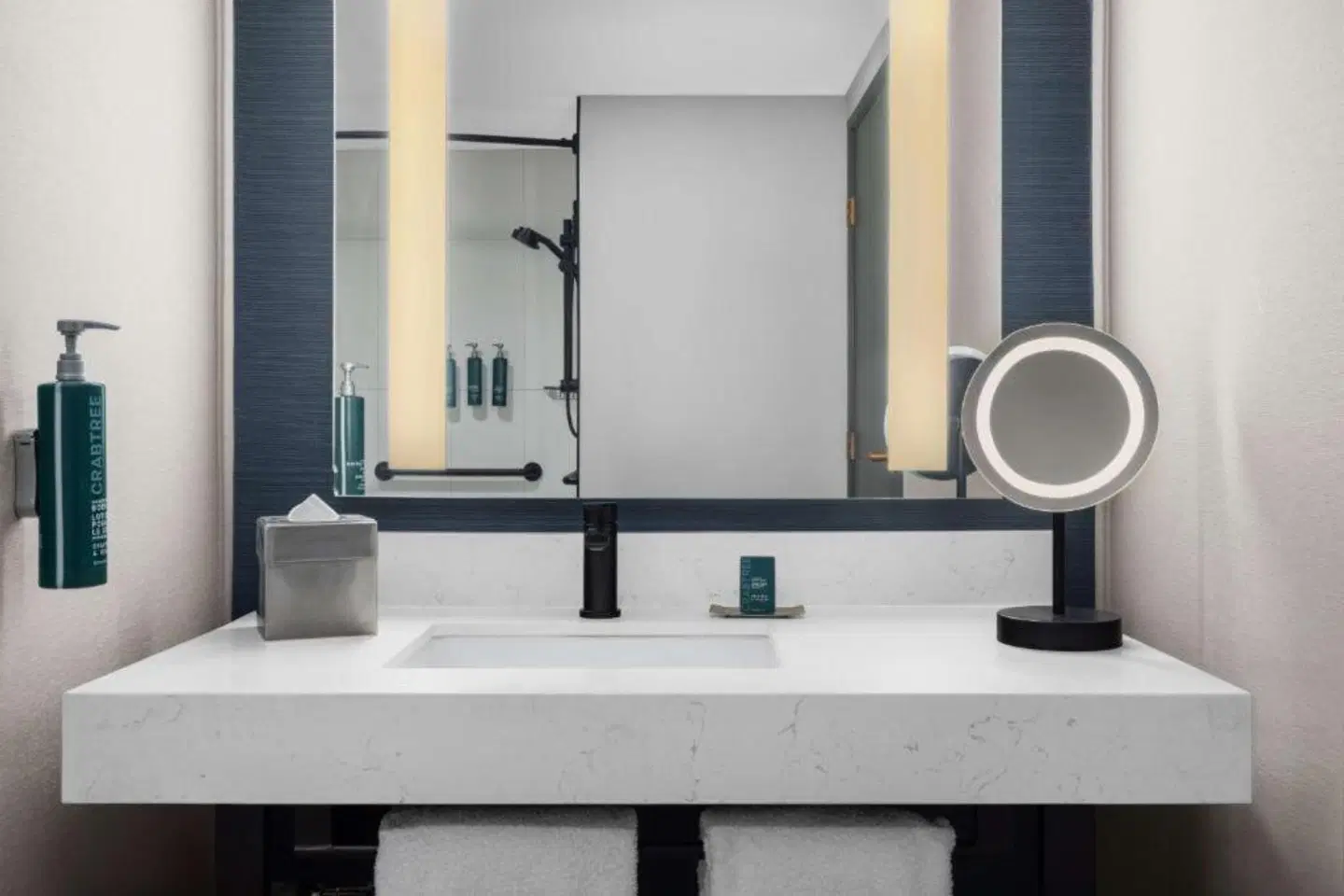 DoubleTree by Hilton Las Vegas Airport Badezimmer