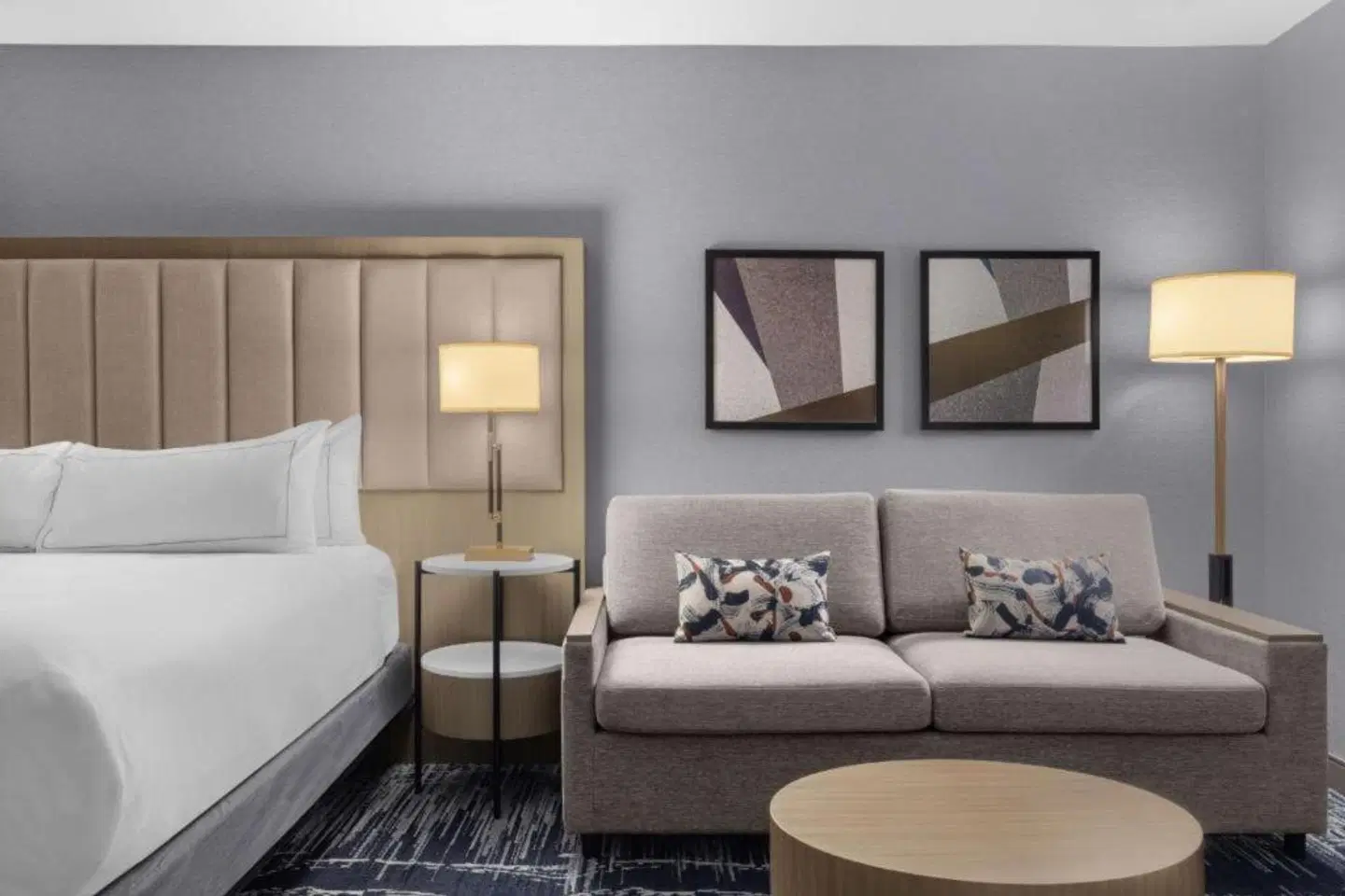 DoubleTree by Hilton Las Vegas Airport ROOM_EXAMPLE