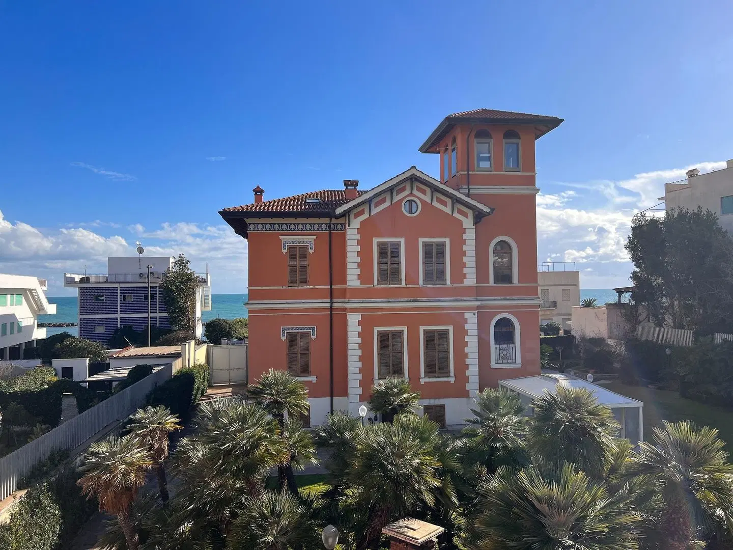 Palazzo Moresco EXTERIOR