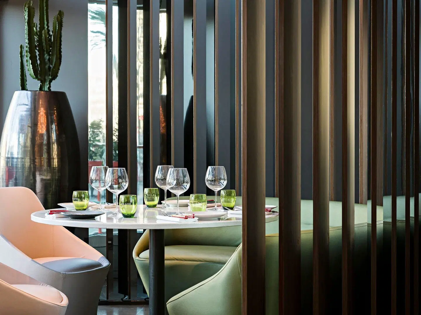 Pullman Paris Tour Eiffel Restaurant