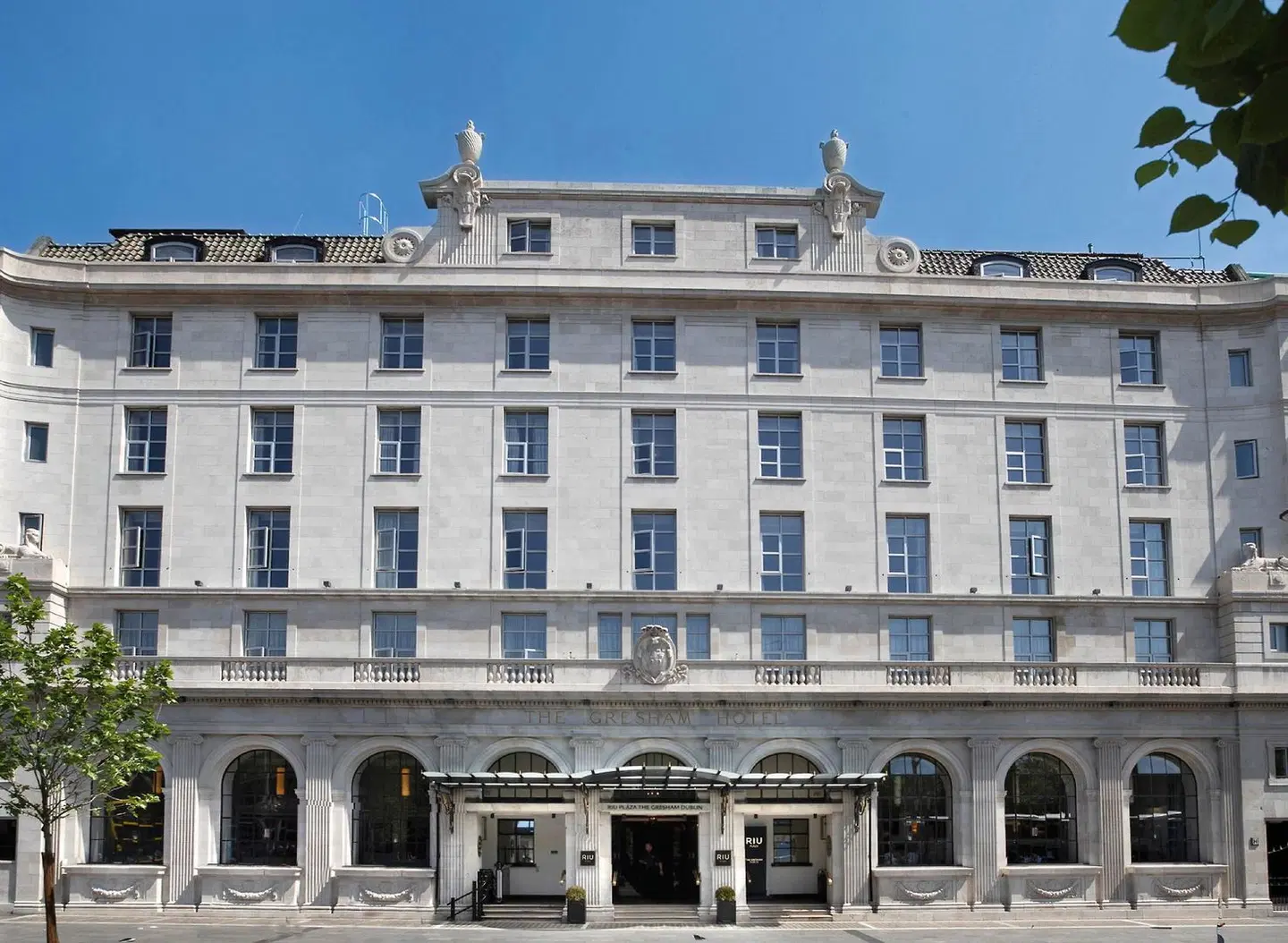 RIU Plaza The Gresham Dublin EXTERIOR