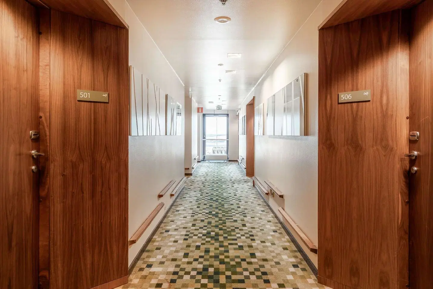 Hilton Helsinki Airport LOUNGE_LOBBY