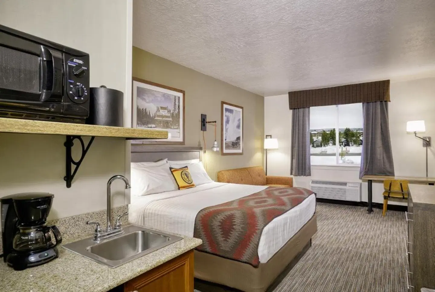Yellowstone Park Hotel ROOM_EXAMPLE