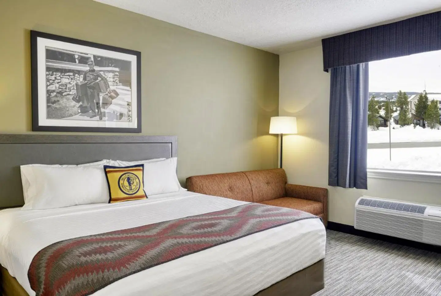 Yellowstone Park Hotel ROOM_EXAMPLE