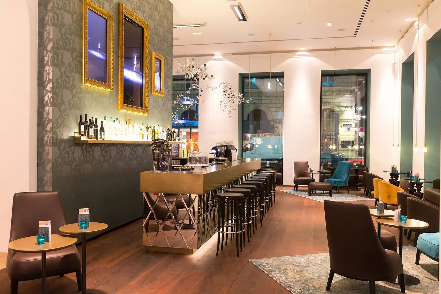 Motel One Wien-Staatsoper BAR