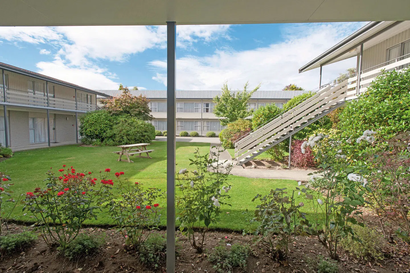 Kingsgate Hotel Te Anau GARDEN