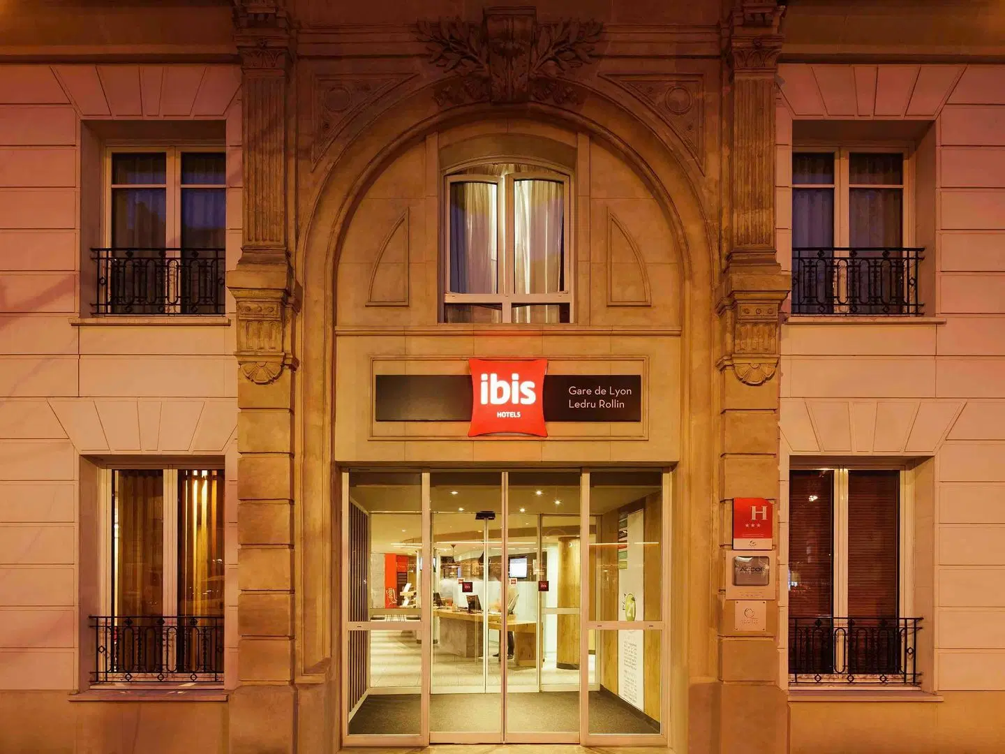 ibis Paris Gare de Lyon Ledru Rollin 12ème LOUNGE_LOBBY