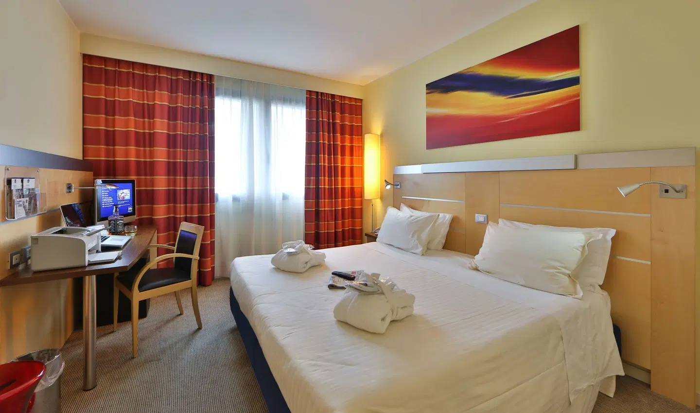 Best Western Palace Inn Hotel ROOM_EXAMPLE