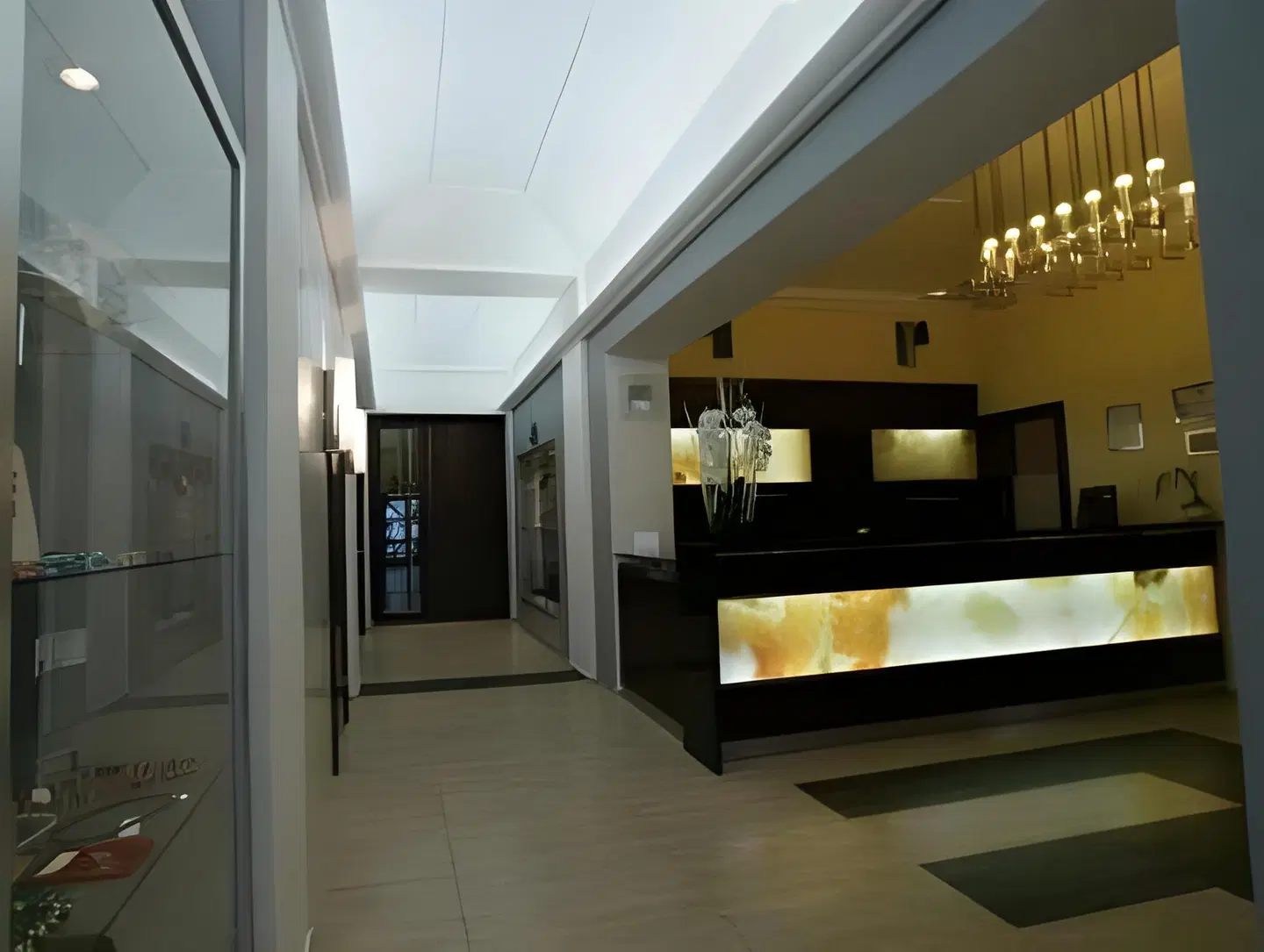 Lunik LOUNGE_LOBBY