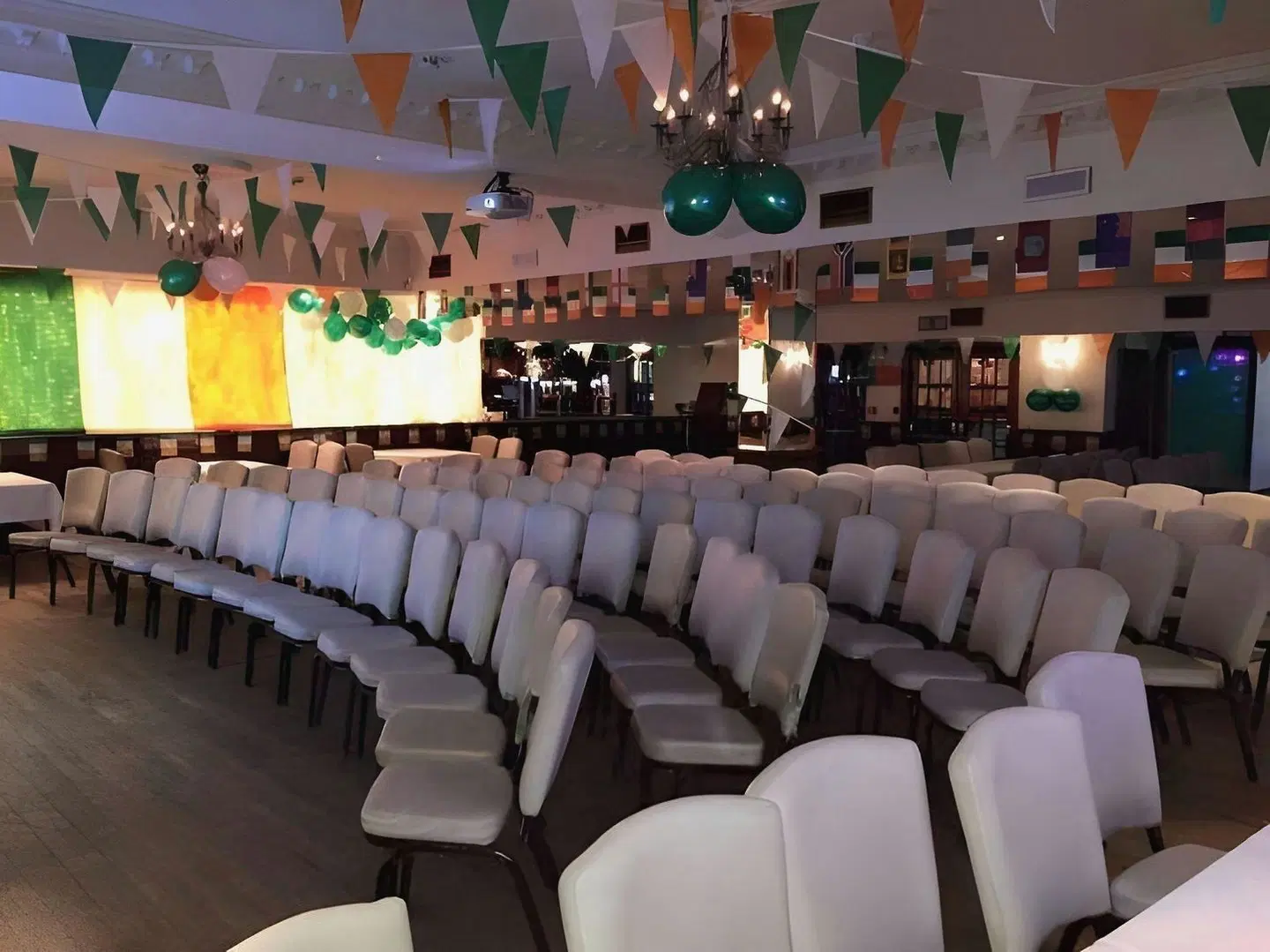 Russell Court Konferenz