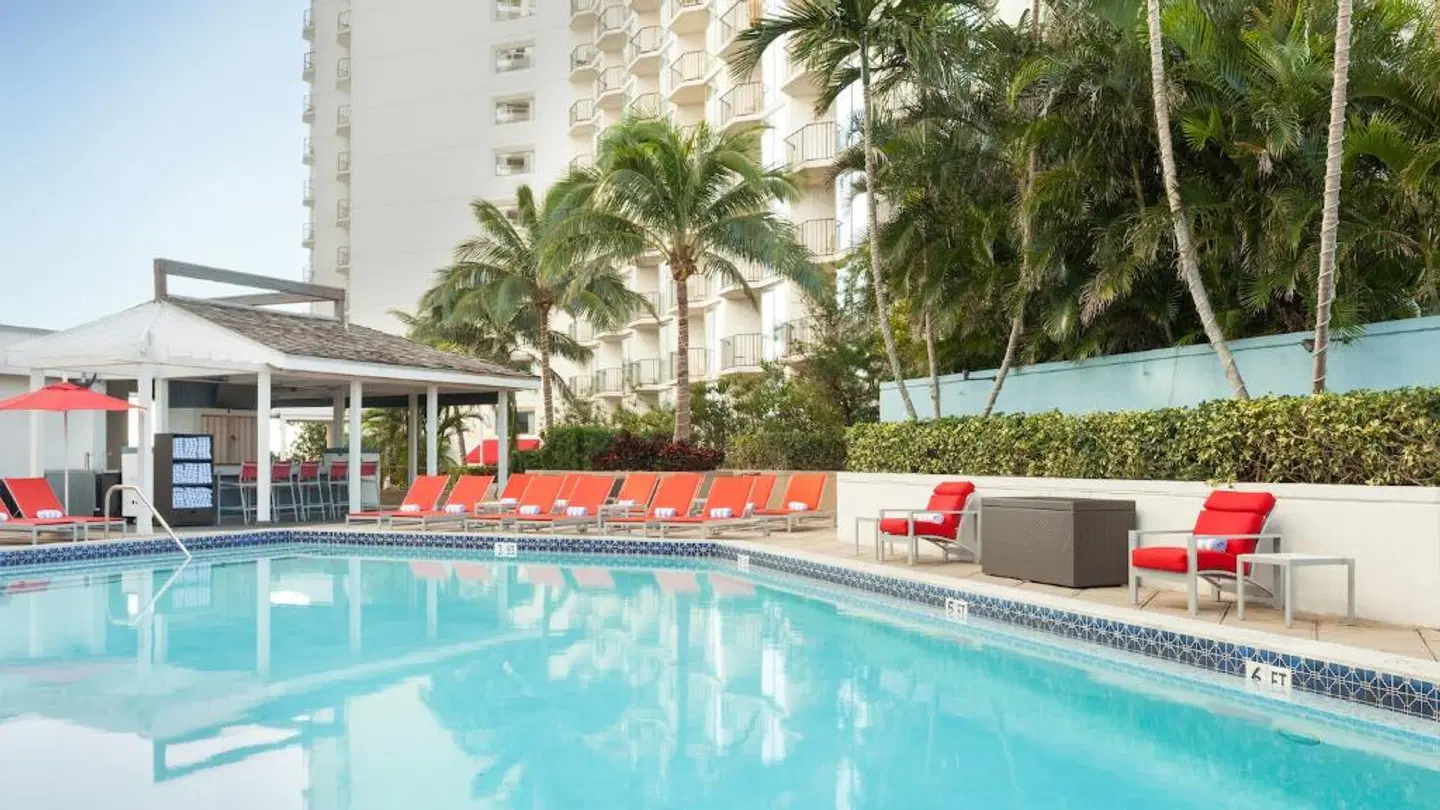 Miami Marriott Biscayne Bay OUTDOOR_POOL