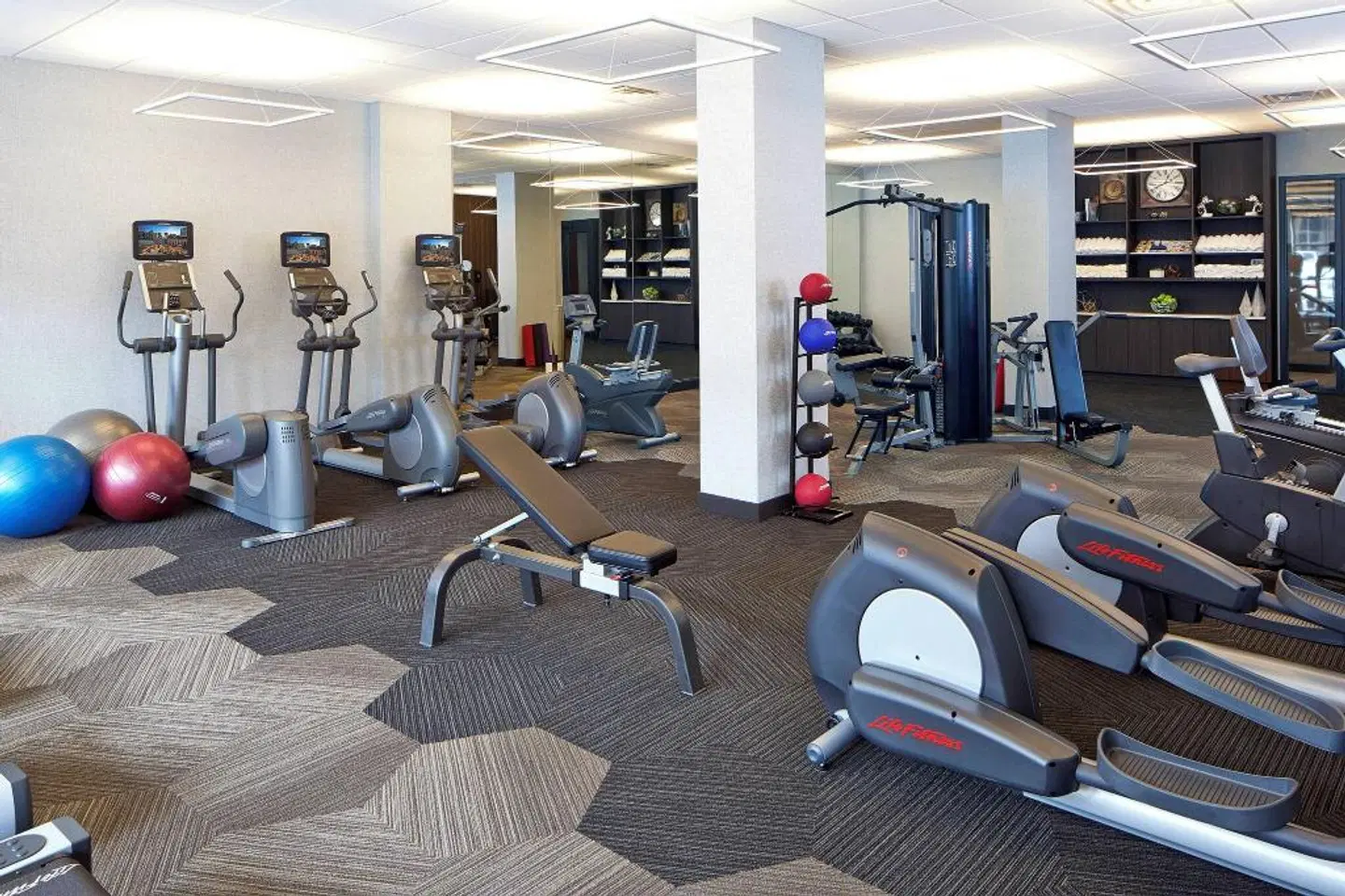 Renaissance Minneapolis Hotel, The Depot SPORTS_AND_LEISURE