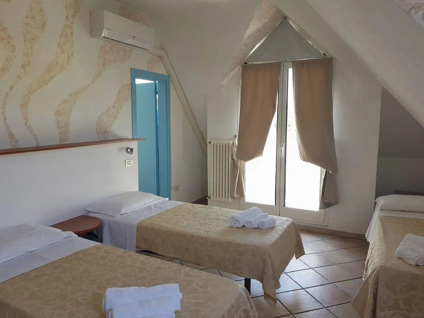 Hotel Marina ROOM_EXAMPLE