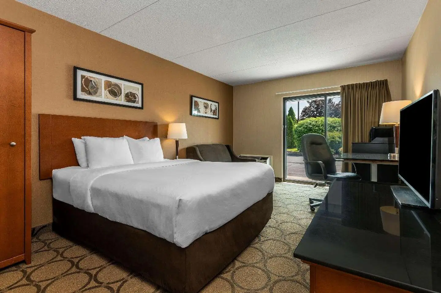 Comfort Inn Parry Sound ROOM_EXAMPLE