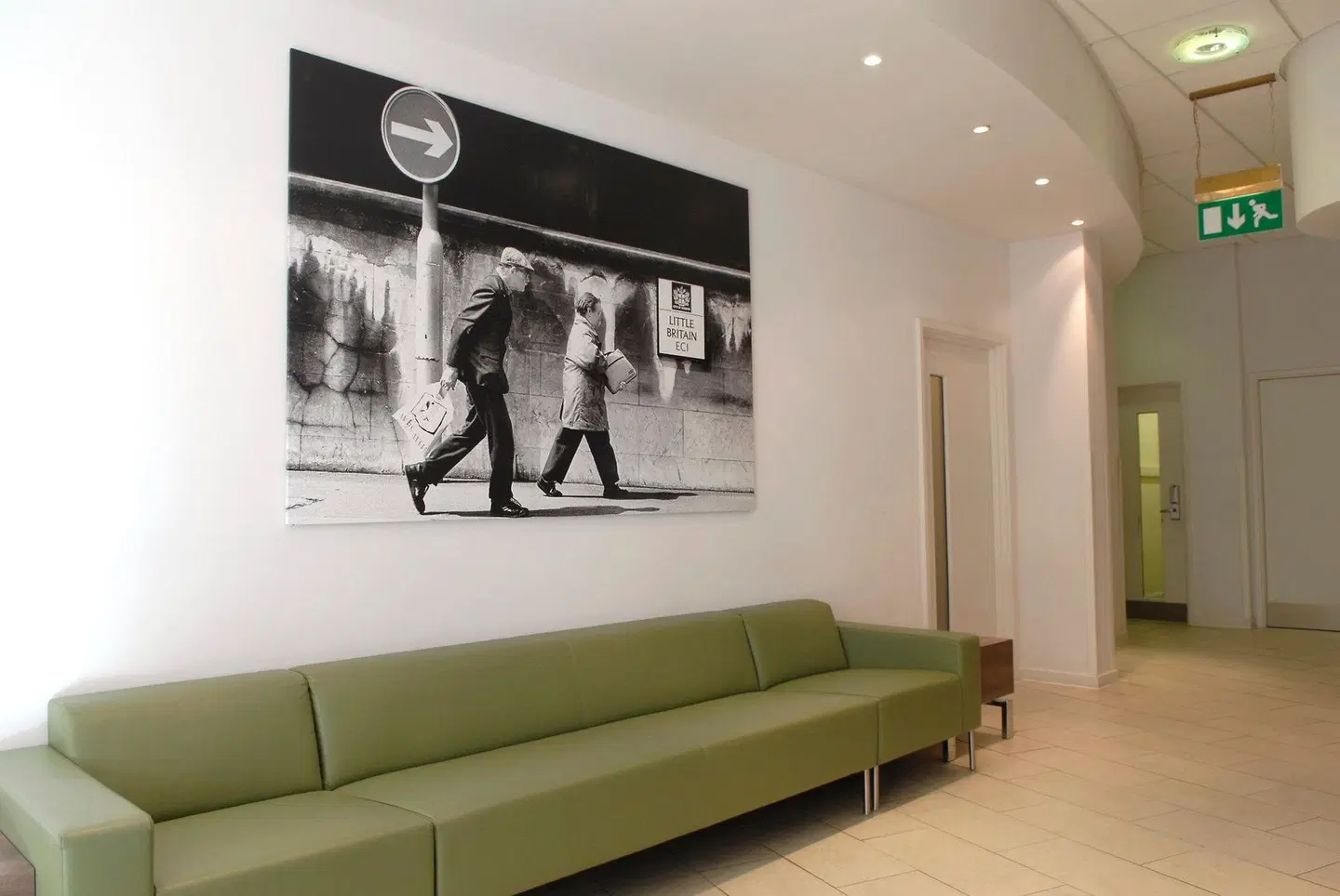 Holiday Inn Express London - City by IHG LOUNGE_LOBBY