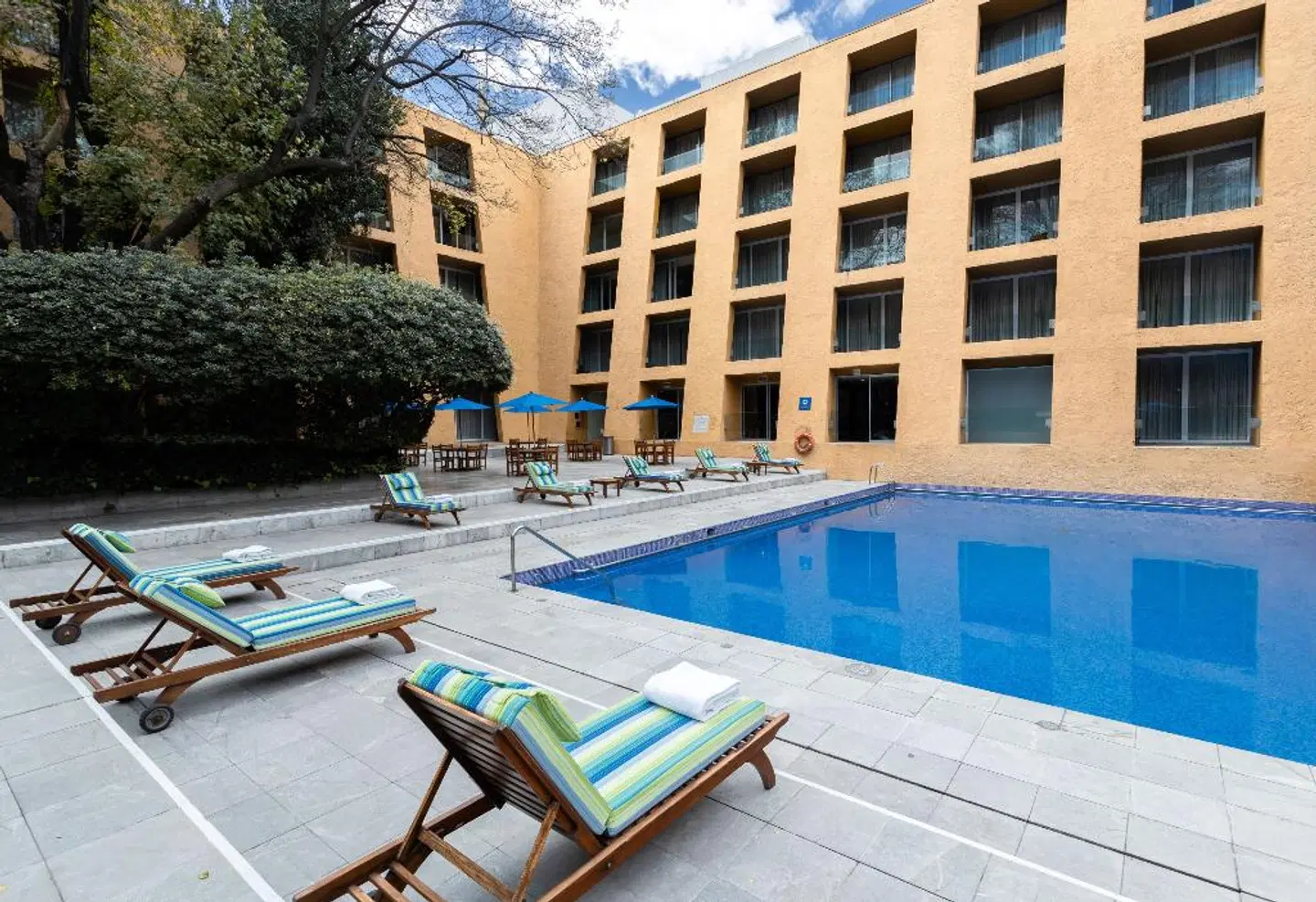 Camino Real Polanco Mexico OUTDOOR_POOL