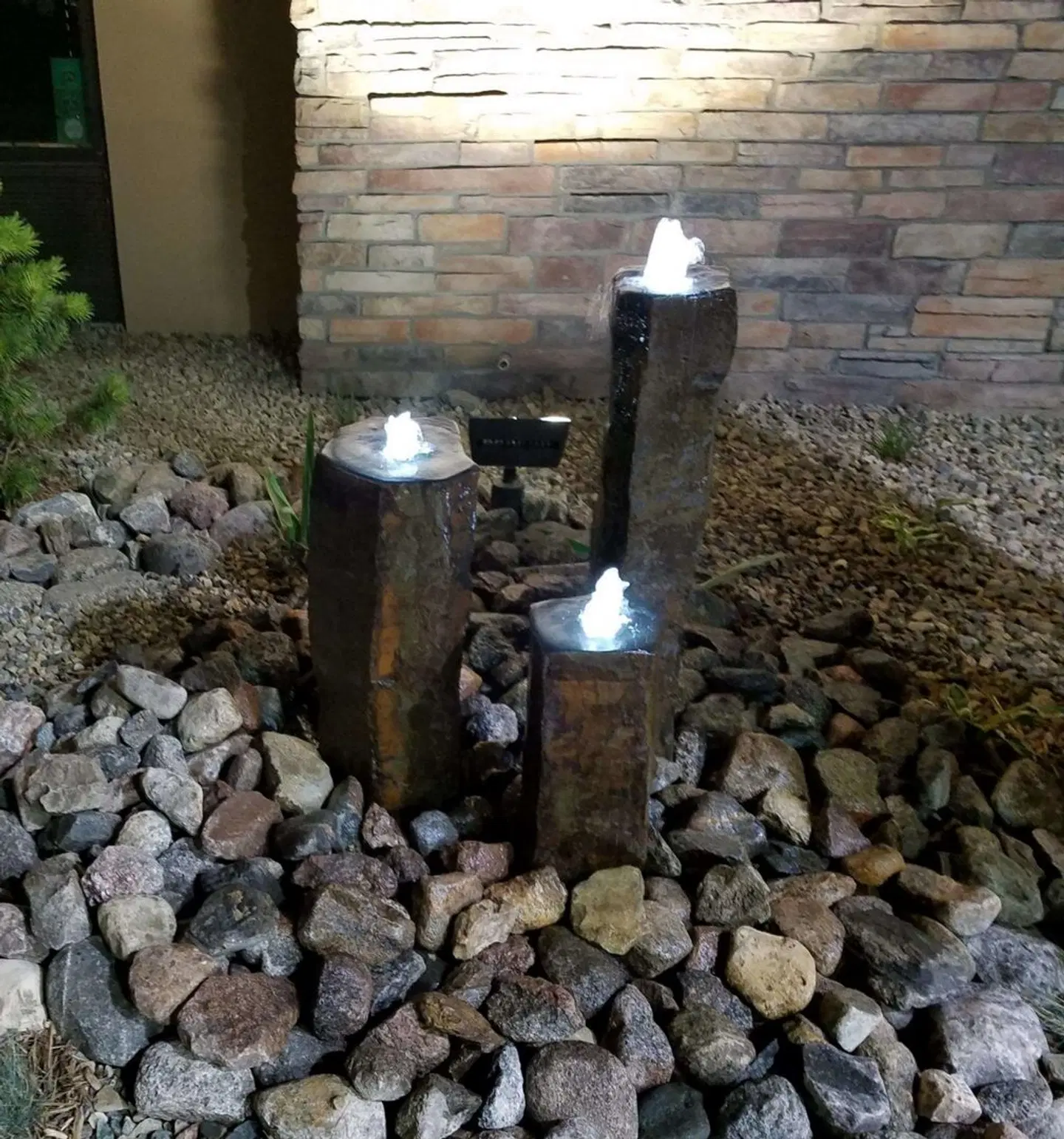 Hampton Inn Bismarck LANDSCAPE