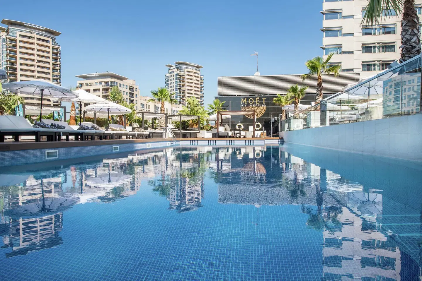 Hilton Diagonal Mar Barcelona OUTDOOR_POOL