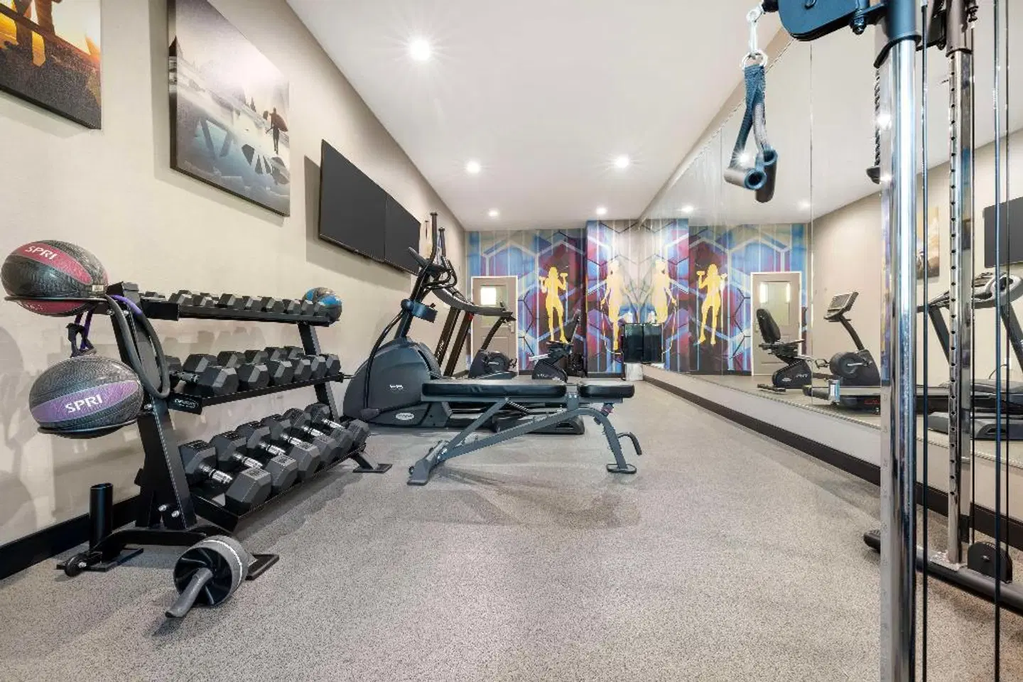 Best Western Plus Temecula Wine Country Hotel & Suites SPORTS_AND_LEISURE