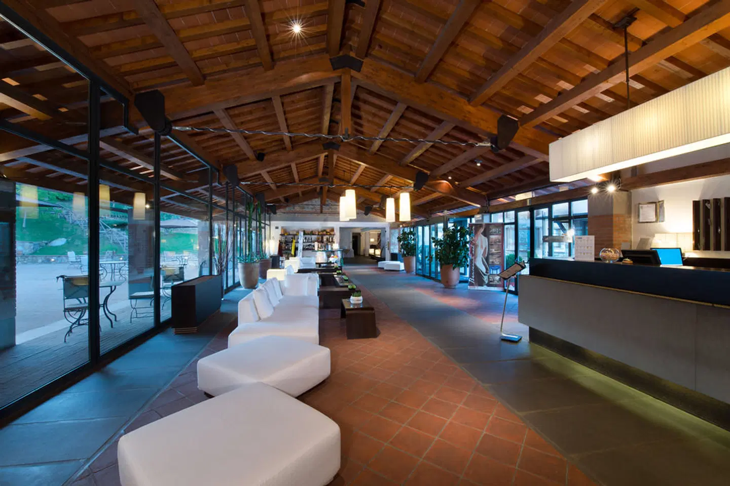 CDH Hotel Radda LOUNGE_LOBBY