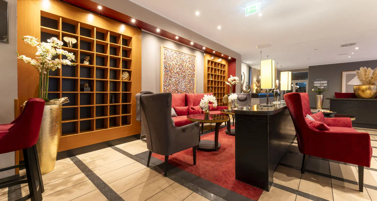 PLAZA Premium Köln LOUNGE_LOBBY