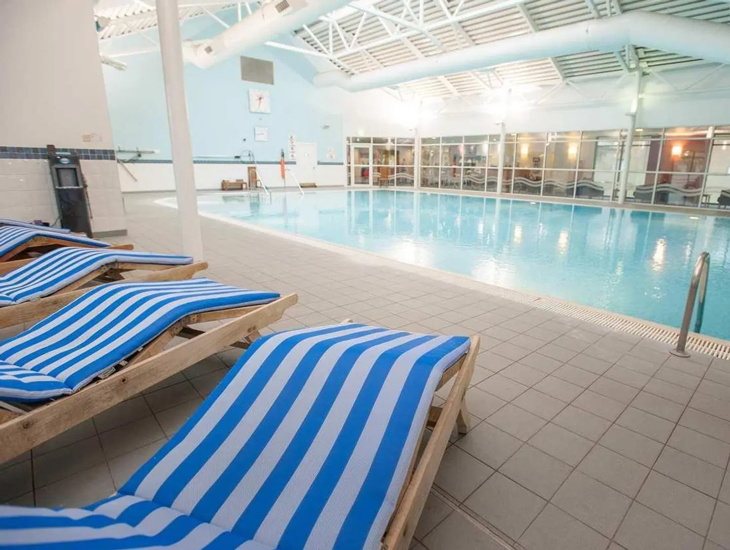 DoubleTree by Hilton Hotel Edinburgh Airport INDOOR_POOL
