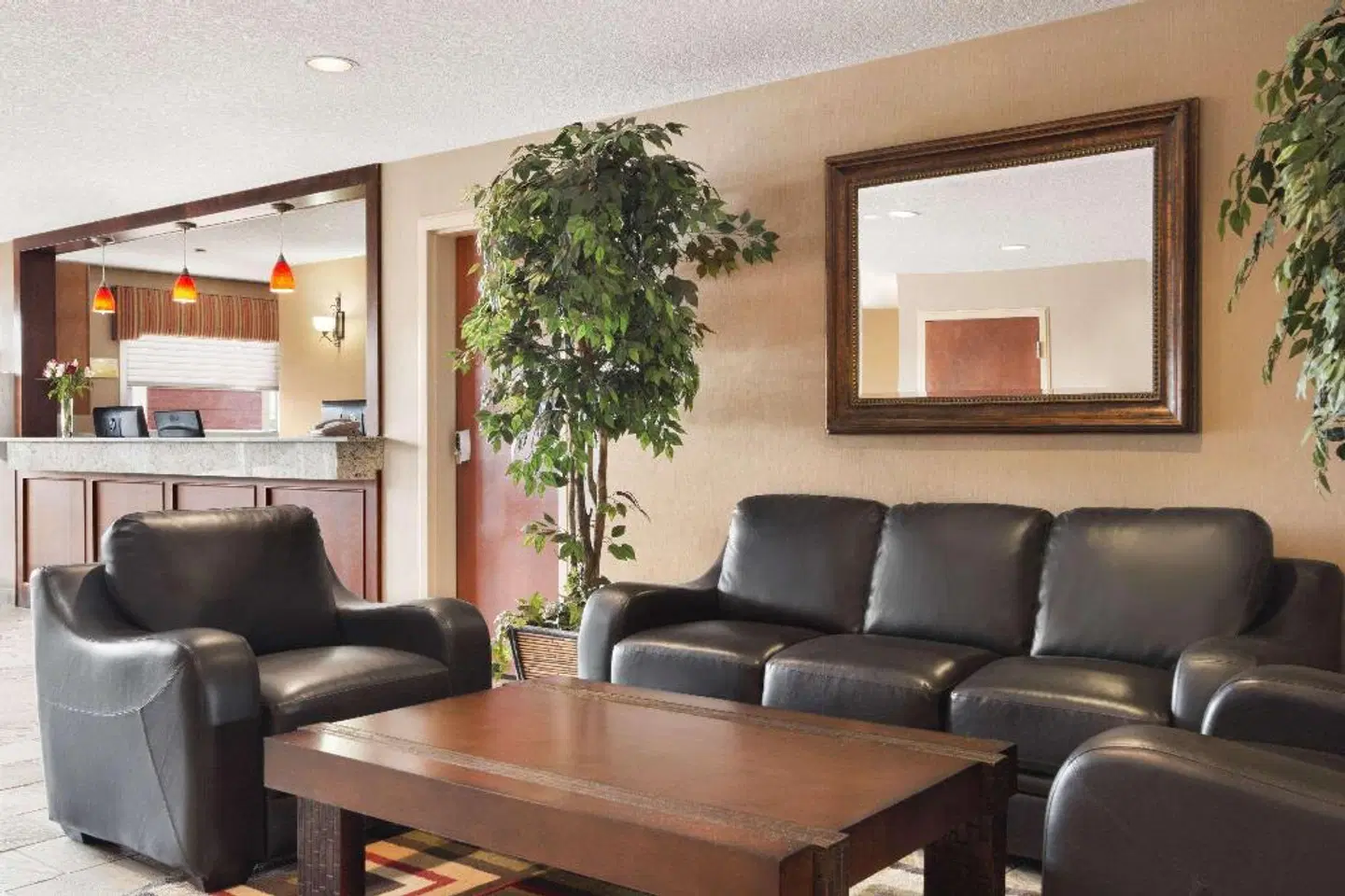 Days Inn & Suites by Wyndham Cochrane LOUNGE_LOBBY