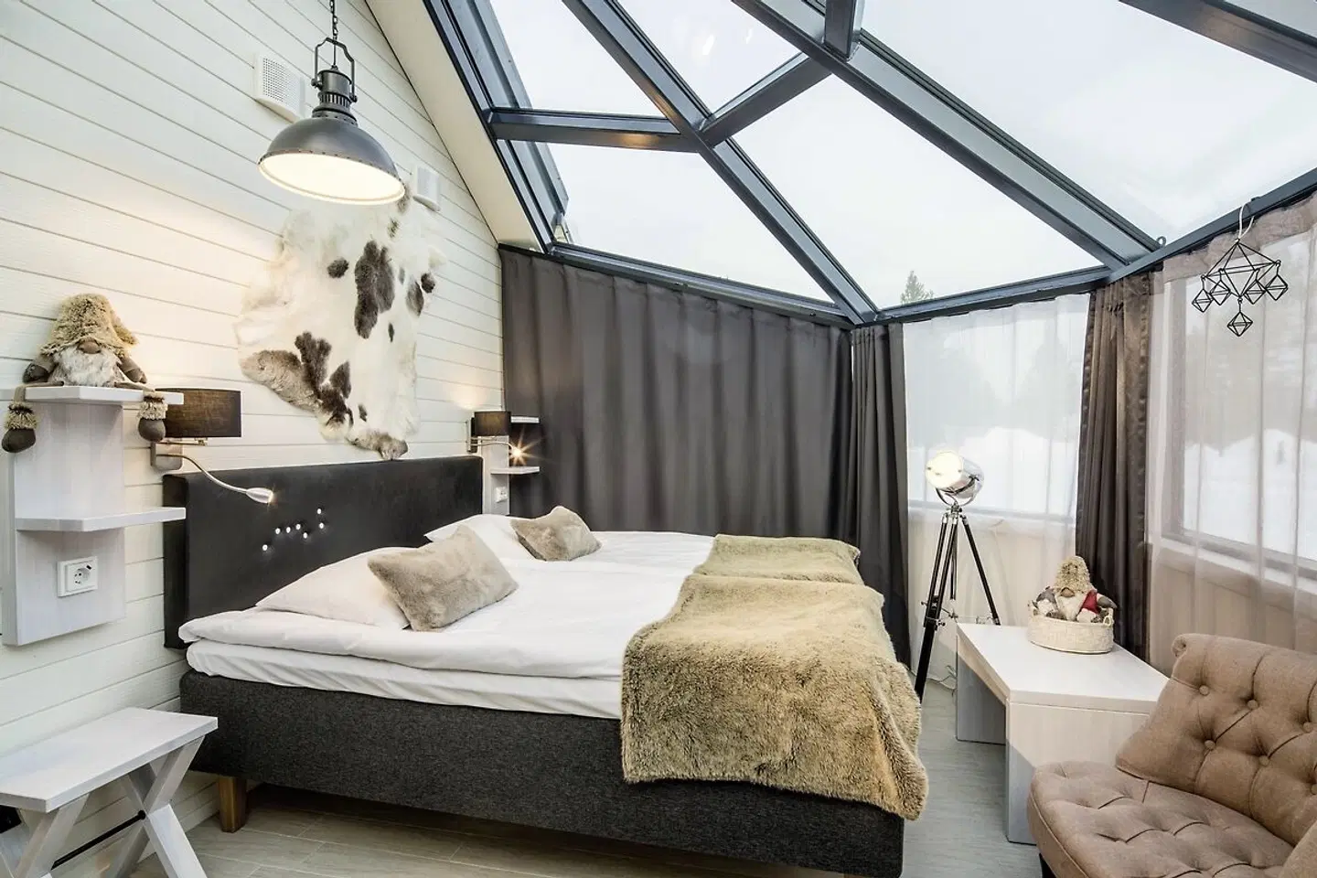 Santa's Igloos Arctic Circle ROOM_EXAMPLE