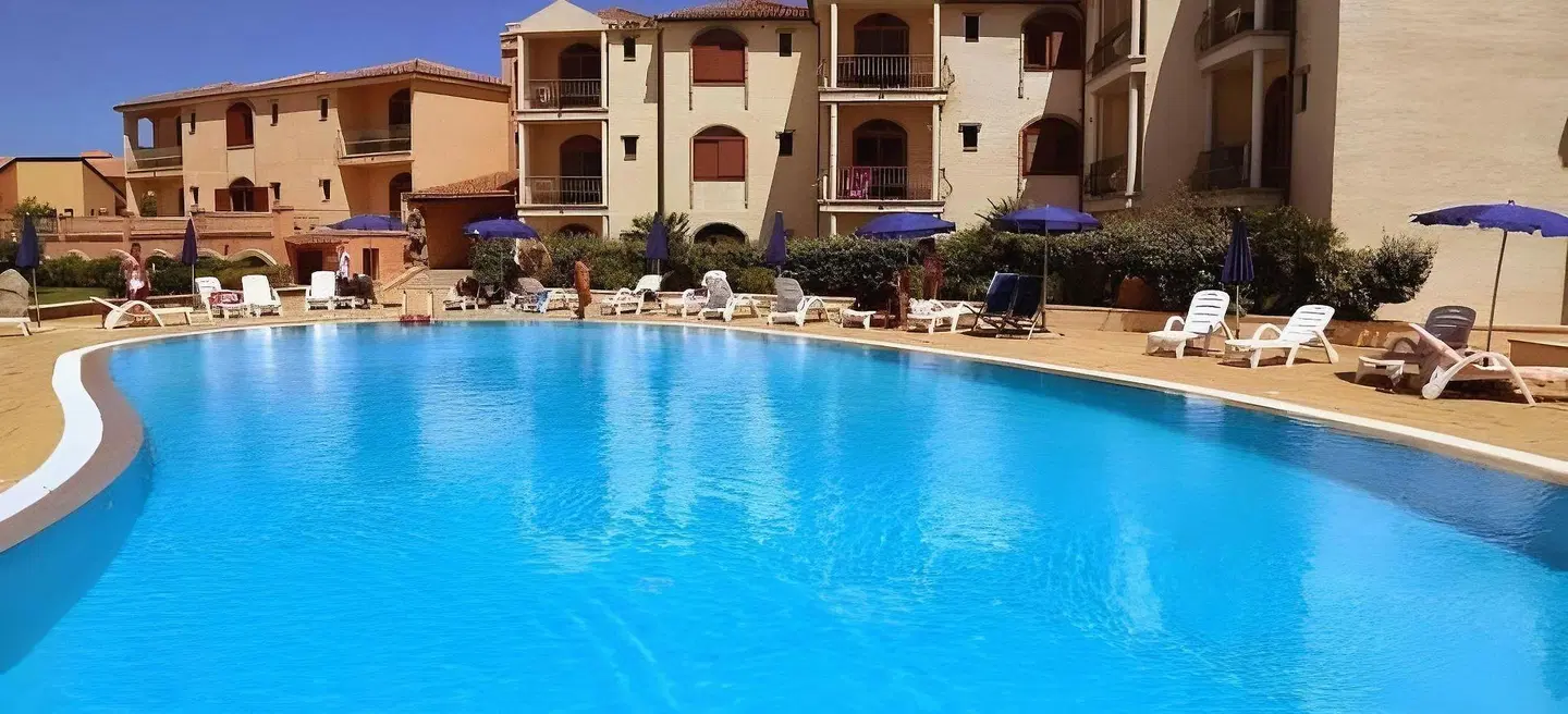 Club Esse Posada Beach Resort OUTDOOR_POOL