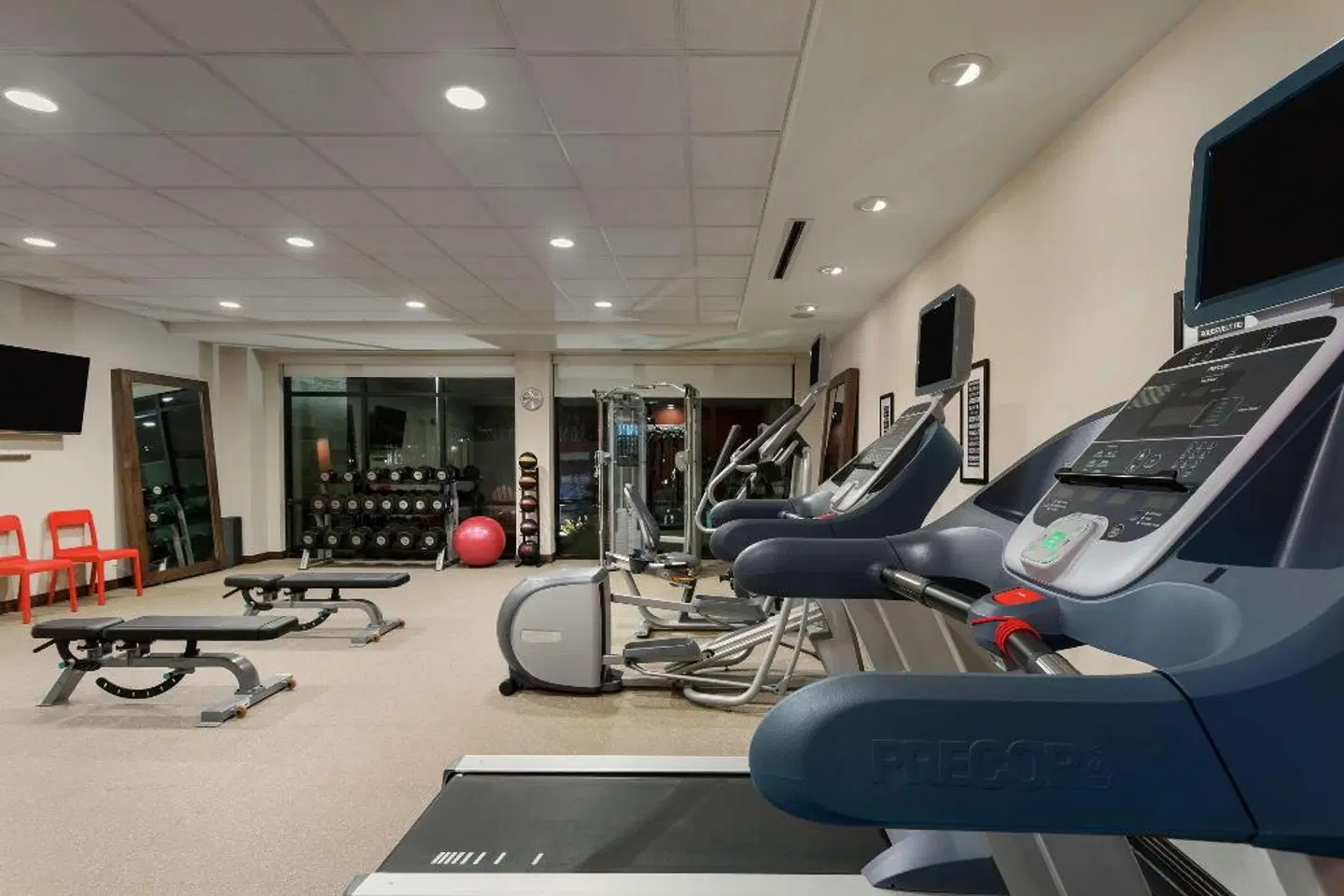 Home2 Suites by Hilton Dallas-Frisco, TX SPORTS_AND_LEISURE