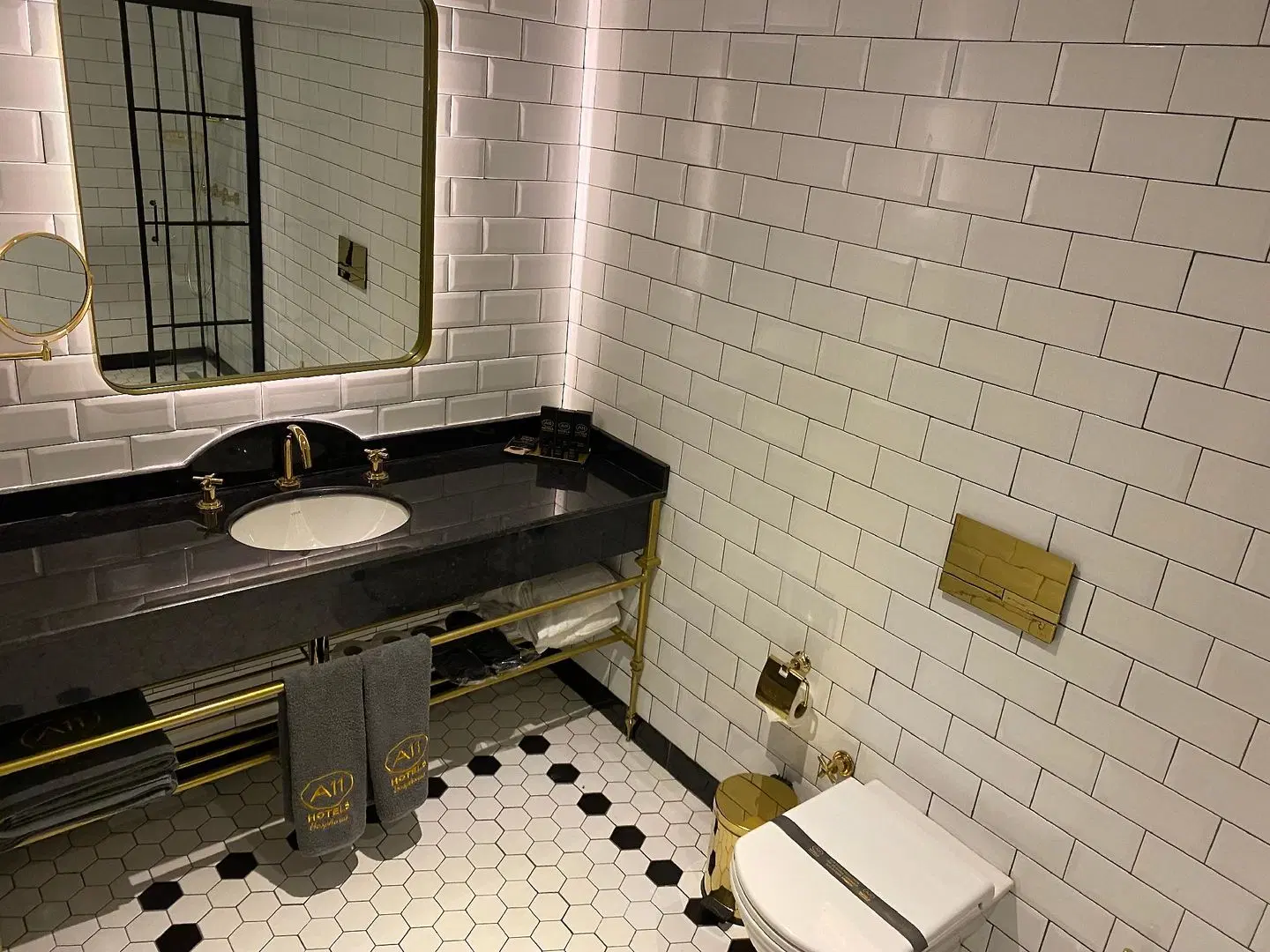 A11 Hotel Bosphorus BATHROOM