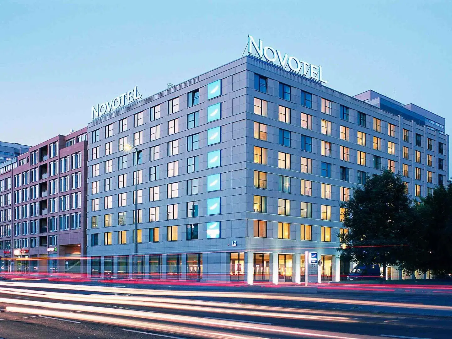 Novotel Berlin Mitte Hotel EXTERIOR