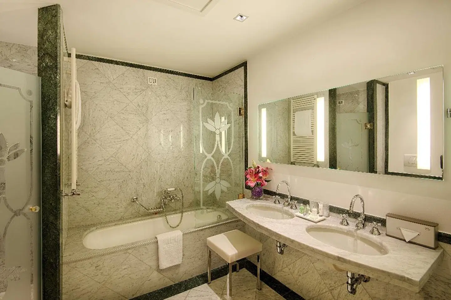 NH Firenze Badezimmer