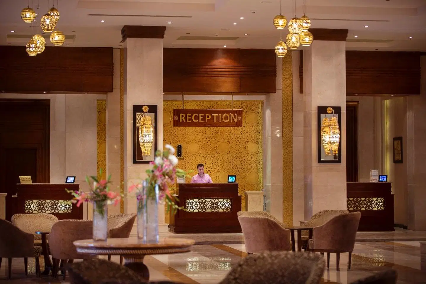 SUNRISE Arabian Beach Resort - Grand Select LOUNGE_LOBBY