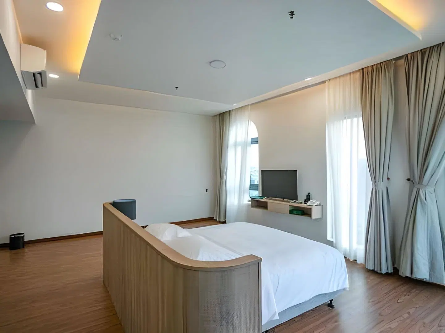 Mansion Park Hotel ROOM_EXAMPLE