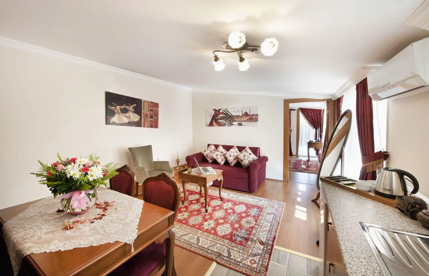 Sultan House ROOM_EXAMPLE