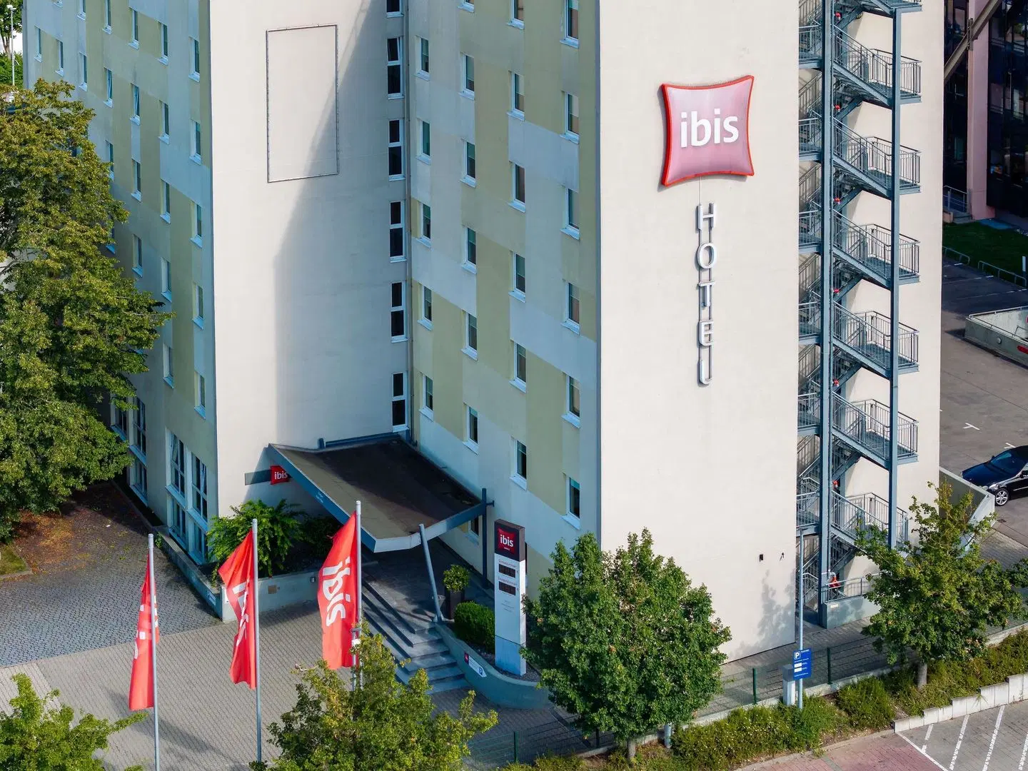 ibis Stuttgart Airport Messe EXTERIOR