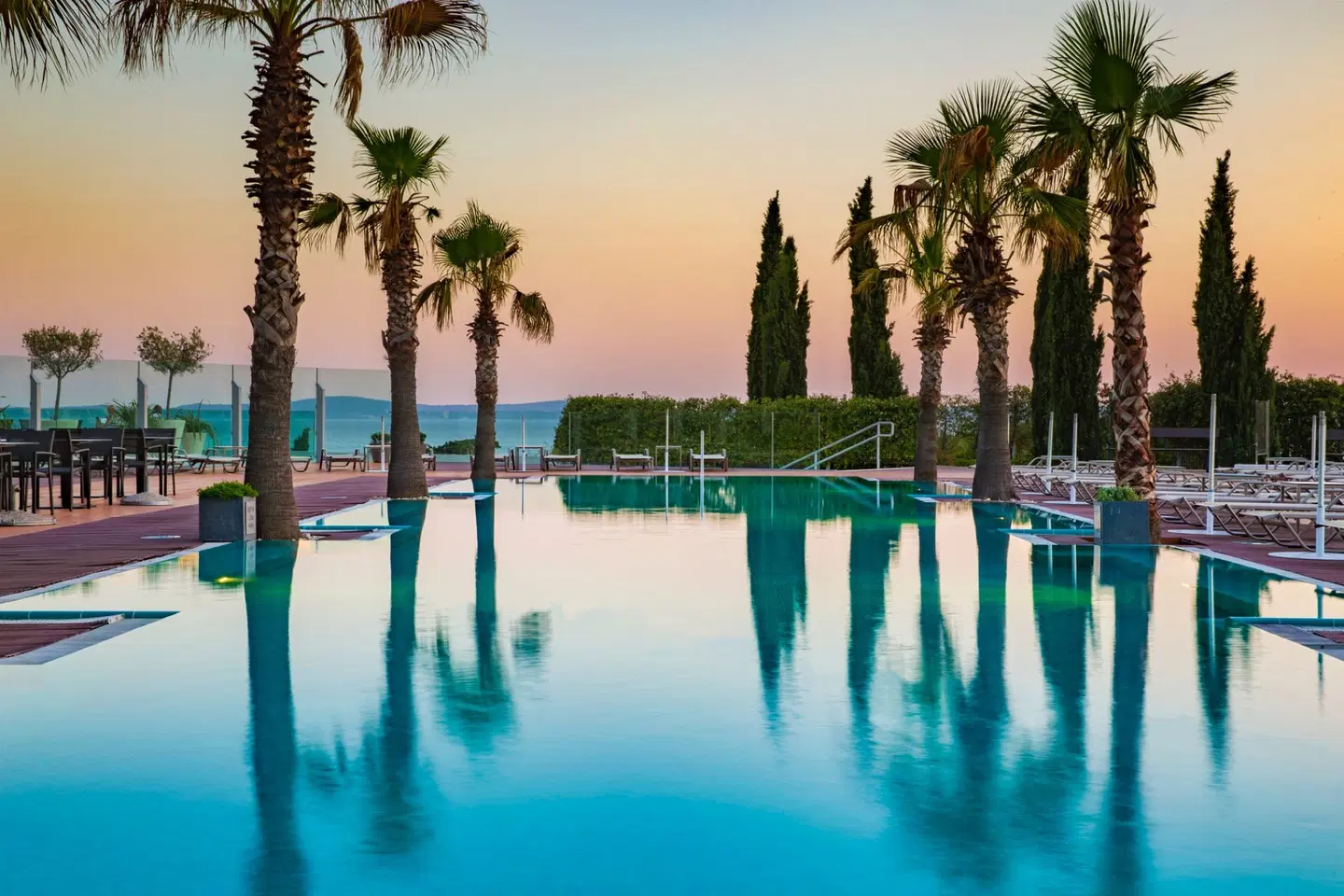 Radisson Blu Resort & Spa Split OUTDOOR_POOL