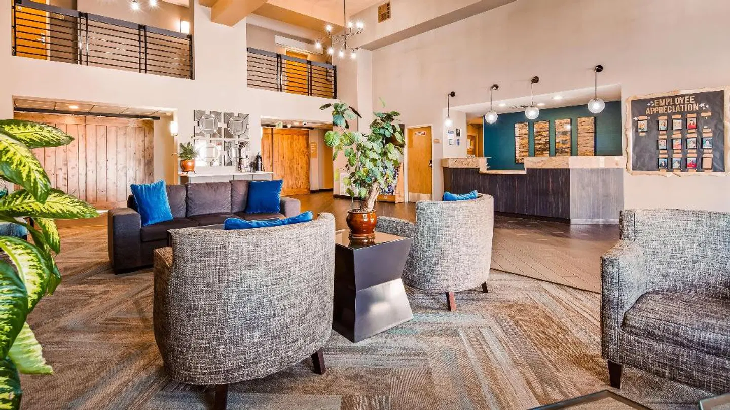 Best Western Plus North Las Vegas Inn & Suites LOUNGE_LOBBY
