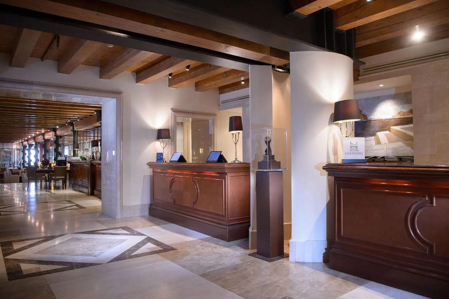 Molino Stucky Hilton LOUNGE_LOBBY