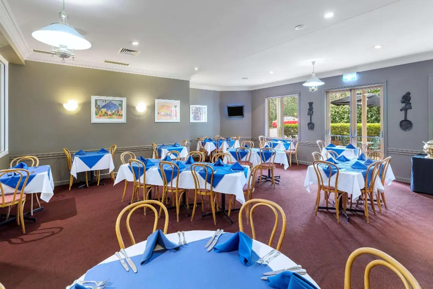 Pennant Hills Waldorf Apartment Hotel RESTAURANT