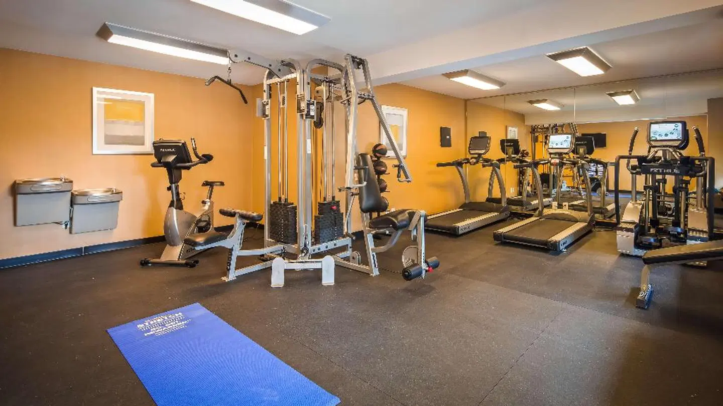 Best Western PLUS Rancho Cordova Inn SPORTS_AND_LEISURE