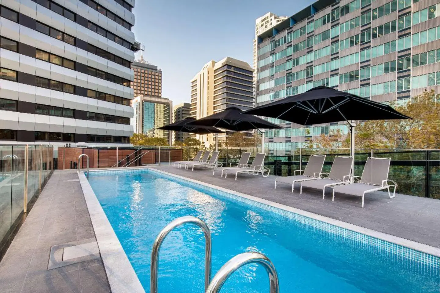 Vibe Hotel North Sydney OUTDOOR_POOL