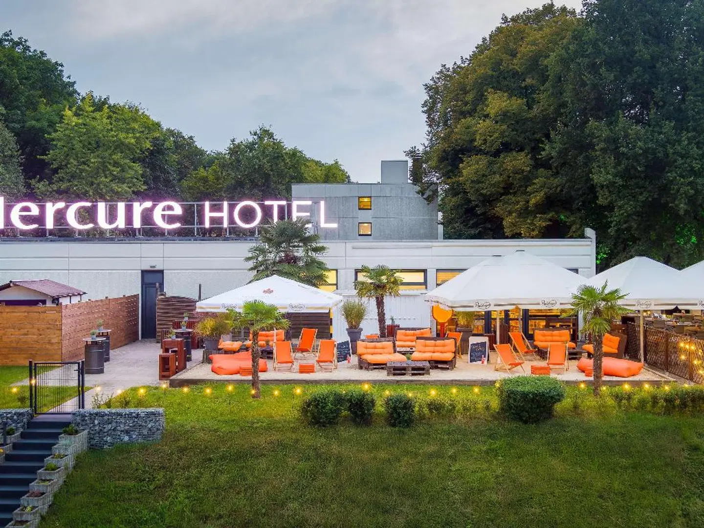 Mercure Hotel Bielefeld Johannisberg EXTERIOR