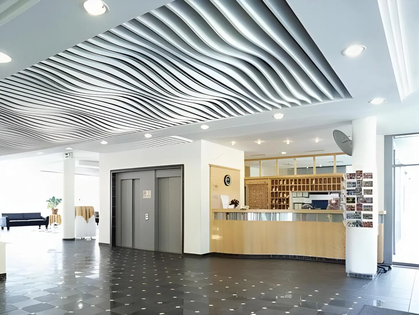 Europahaus Wien LOUNGE_LOBBY