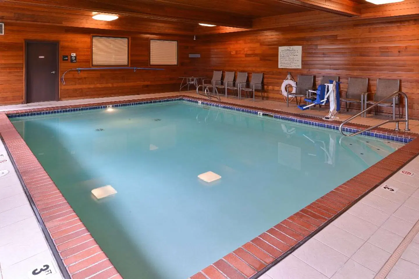 Hampton Inn Portland East INDOOR_POOL