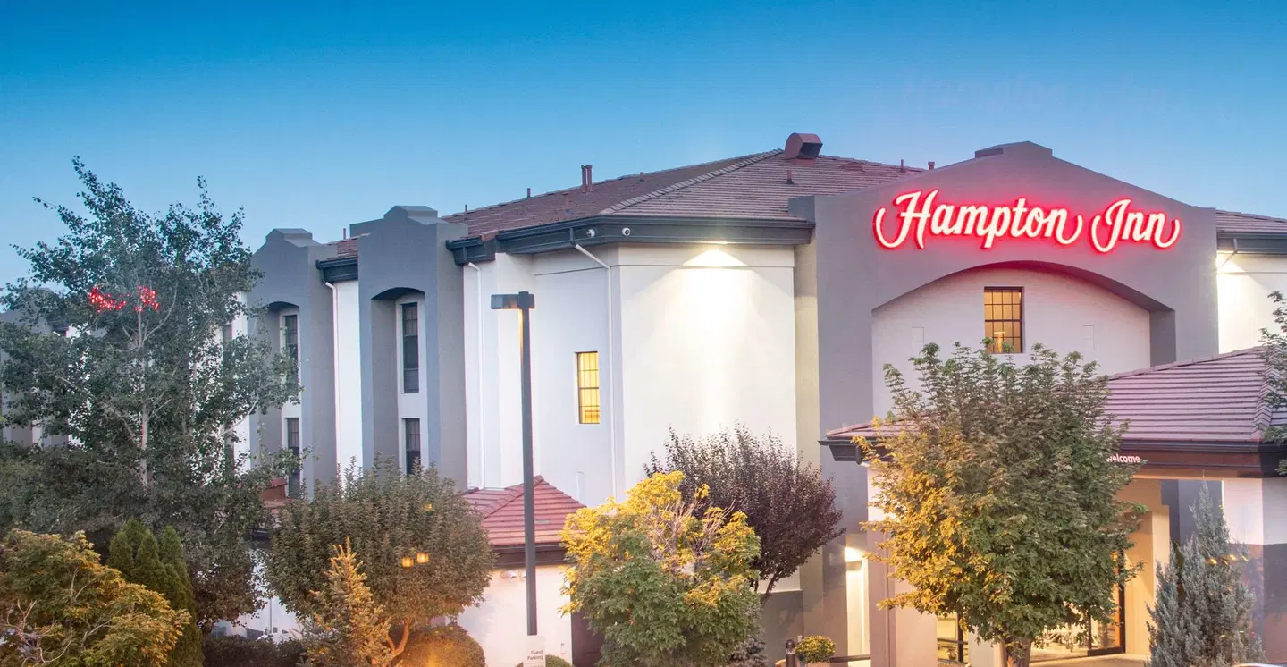 Hampton Inn Prescott EXTERIOR