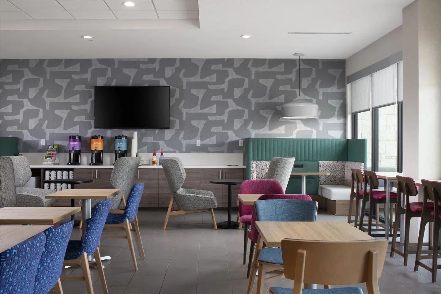 Home2 Suites By Hilton Dallas East Bar