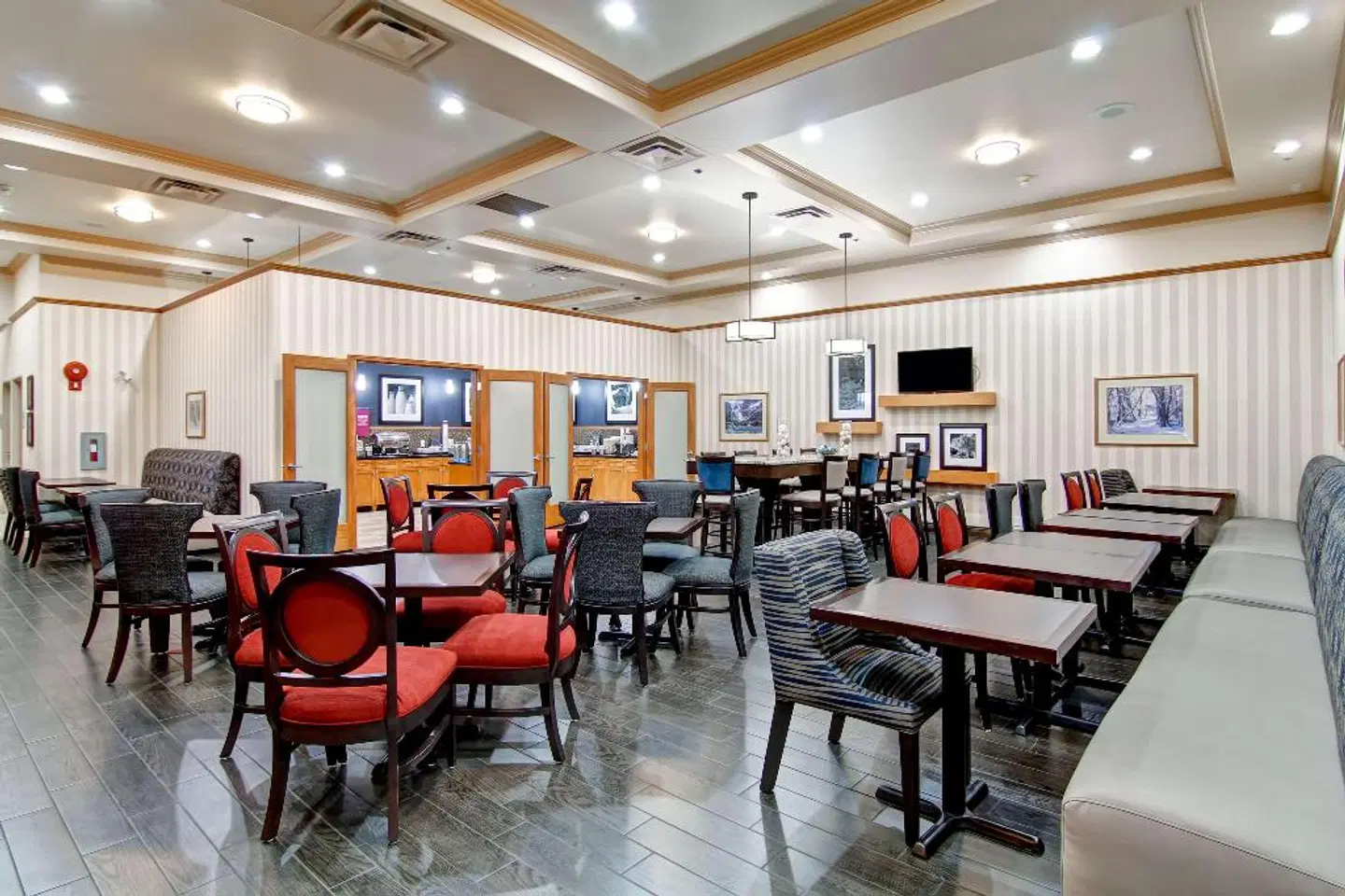Hampton Inn by Hilton Kamloops RESTAURANT